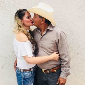 Meet your Posher, Mayra